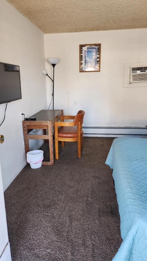 Golden Arrow Motel Lamar Bagian luar foto