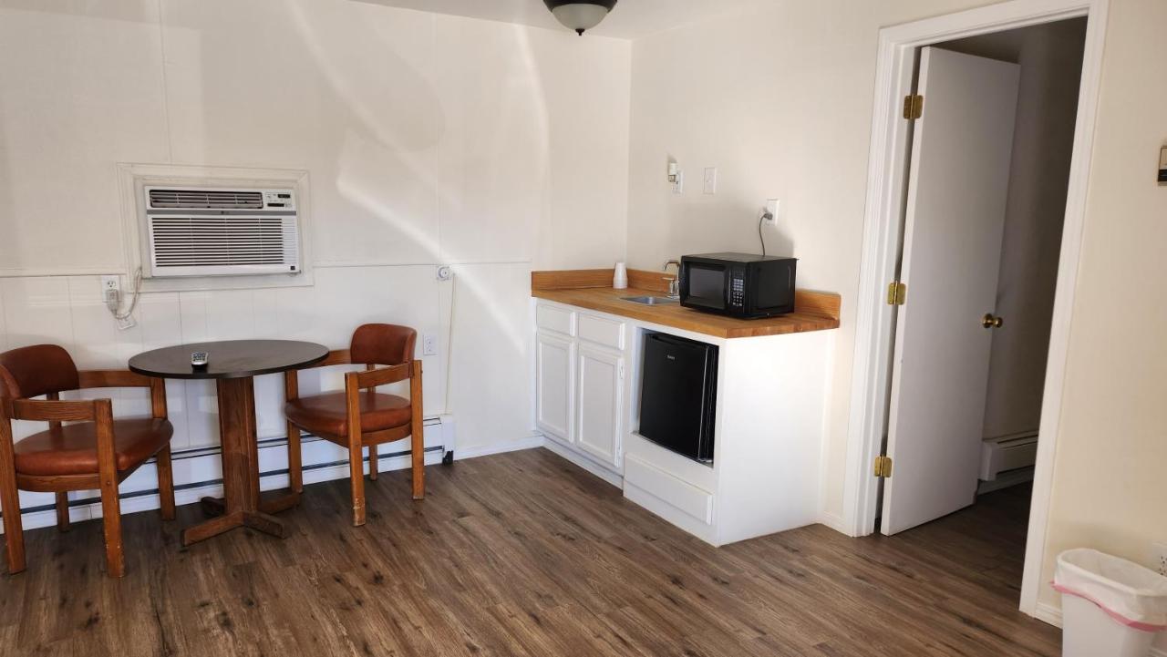 Golden Arrow Motel Lamar Bagian luar foto