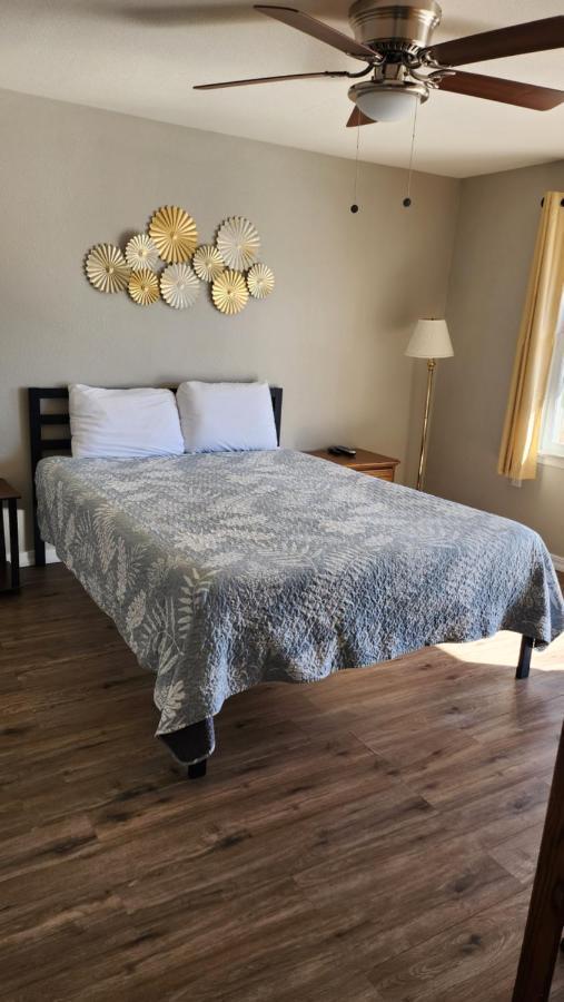 Golden Arrow Motel Lamar Bagian luar foto