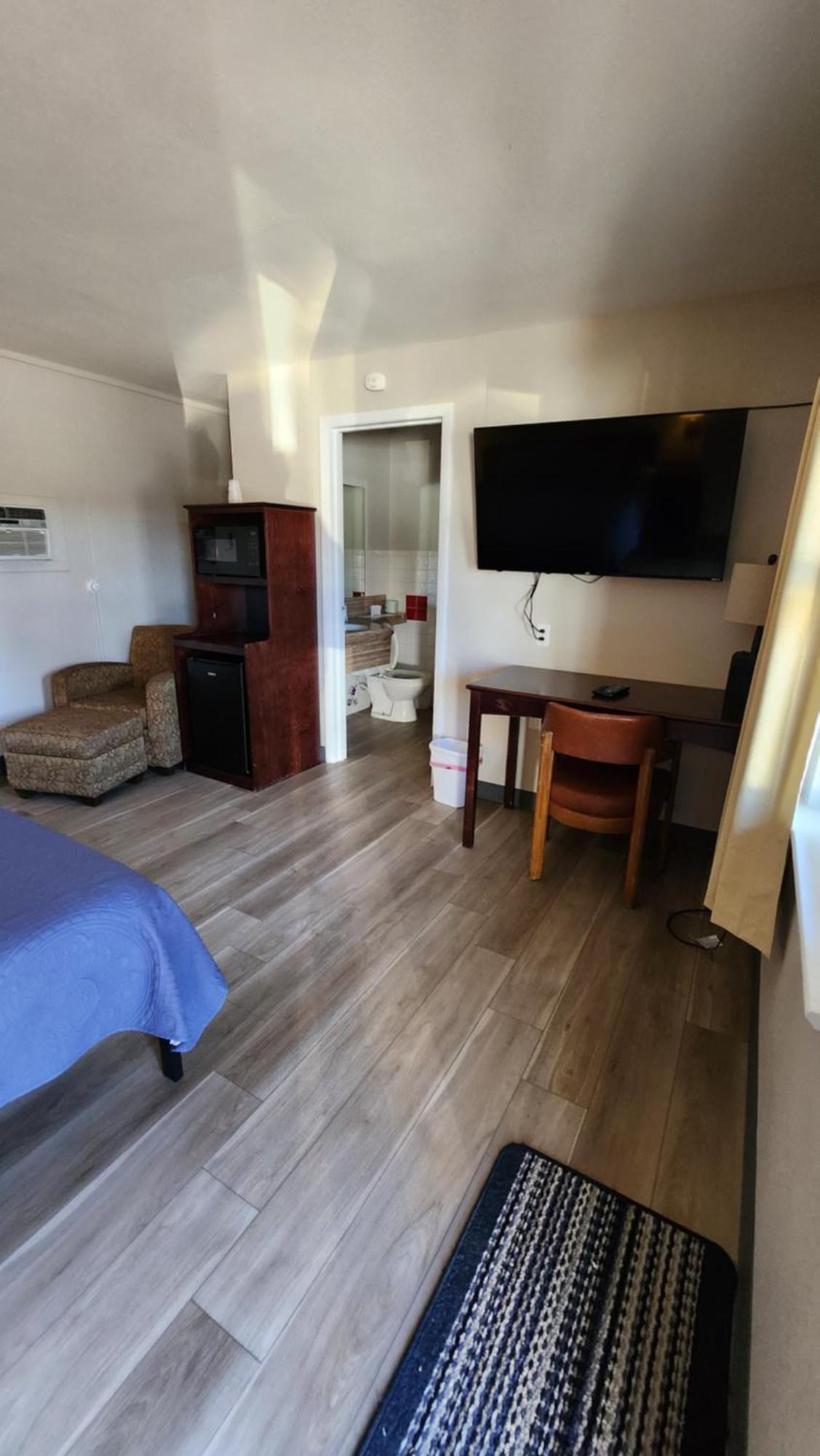 Golden Arrow Motel Lamar Bagian luar foto